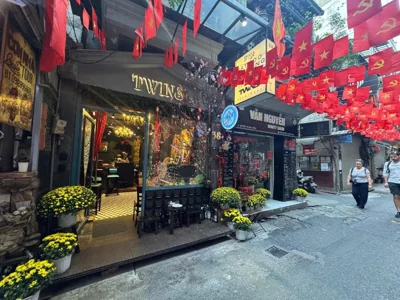 Skylux Hanoi Homestay – Foto’s 9